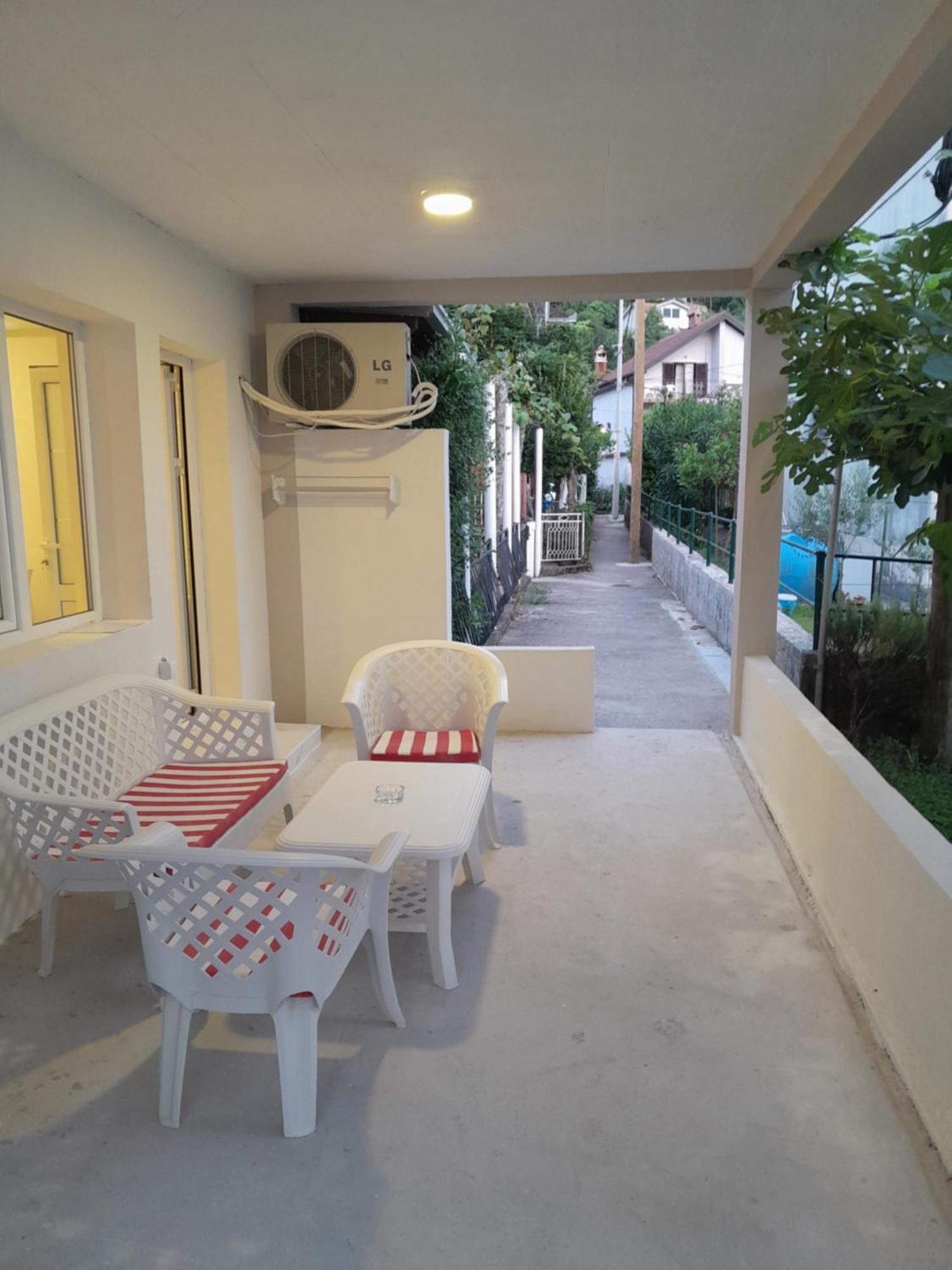Apartment Jelaca Herceg Novi Quarto foto