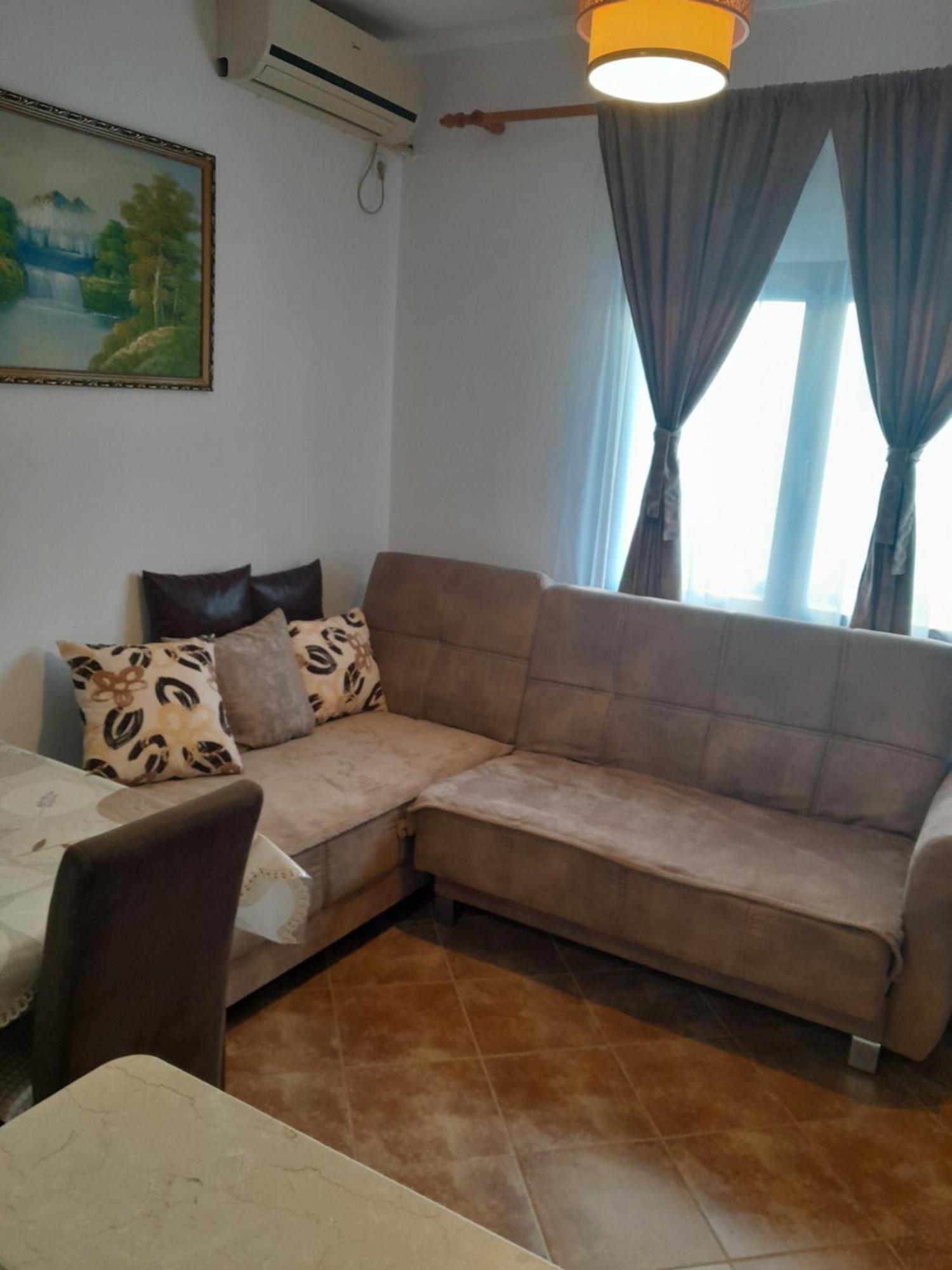 Apartment Jelaca Herceg Novi Exterior foto